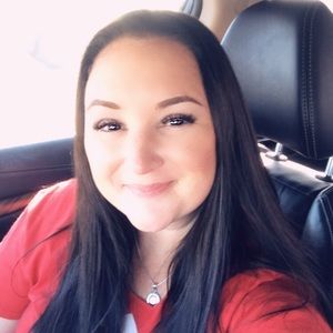 Meet your Posher, Kelley